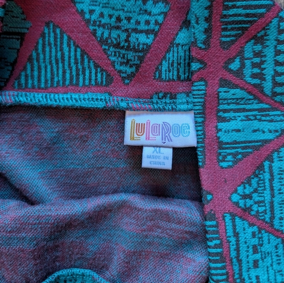 LuLaRoe Geometric and Striped Pencil Skirt Lot - Picture 4 of 4